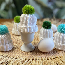 Lade das Bild in den Galerie-Viewer, Gehäkelte Eierwärmer Grün Türkis