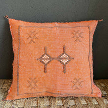 Lade das Bild in den Galerie-Viewer, Sabra-Kissen Orange