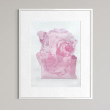 Load image into Gallery viewer, Abstrakte Papierarbeit in Rosa im Archiv-Passepartout, präsentiert in einem schlichten Rahmen zur Darstellung von Format und Wirkung im Raum.