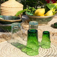 Lade das Bild in den Galerie-Viewer, Beldi Gläser Grün