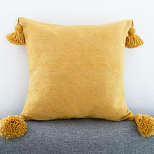 Lade das Bild in den Galerie-Viewer, Pompom-Kissen Uni