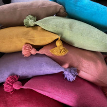 Lade das Bild in den Galerie-Viewer, Pompom-Kissen Uni