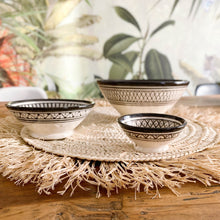 Lade das Bild in den Galerie-Viewer, Tischset Raffia mit Fransen