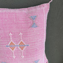 Load image into Gallery viewer, Sabra cushion pink
