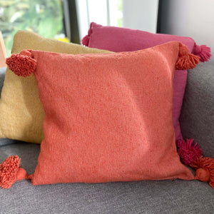 Pompom cushion plain